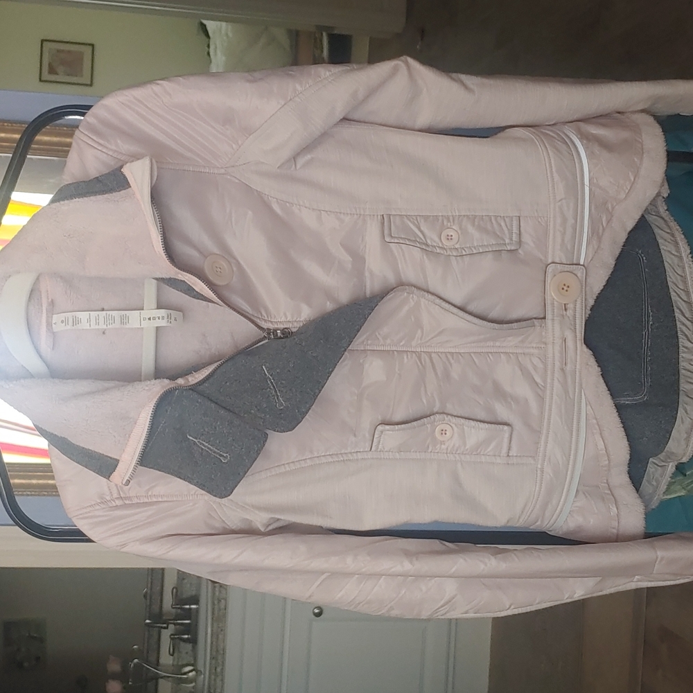 Lululemmon Pedal Power Blush Gray Fleece Jacket size 6. NWOT. - Picture 3 of 16